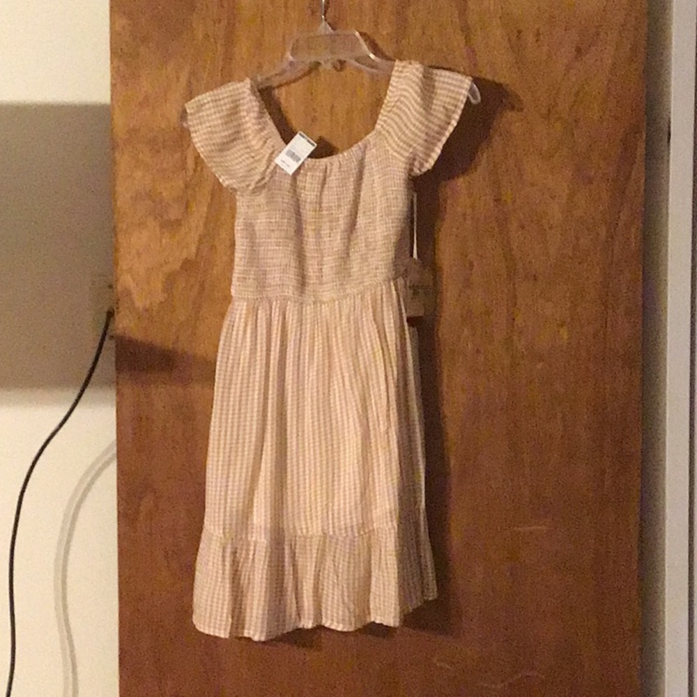 Girls dress